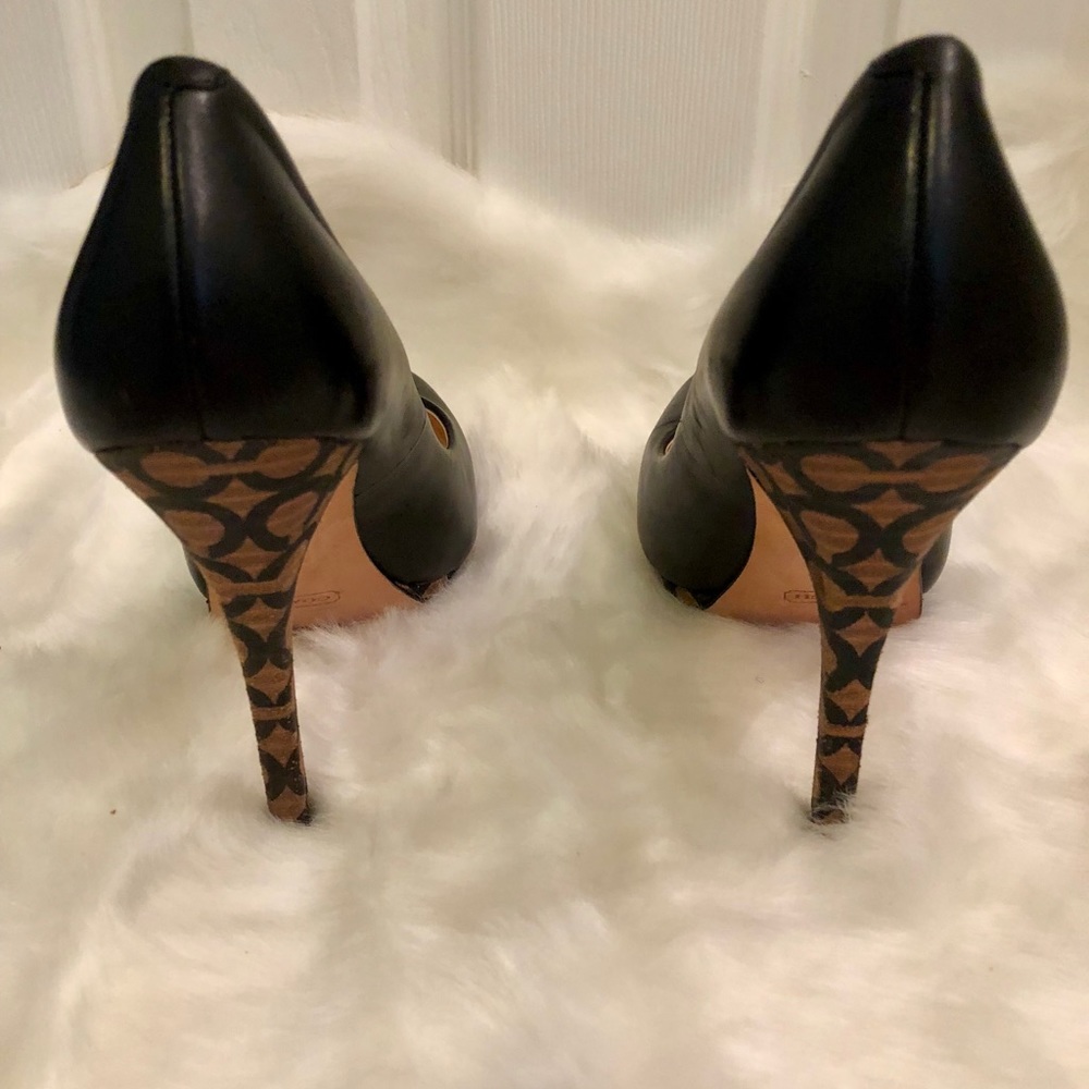 Coach Leather Heels - Picture 4 of 7
